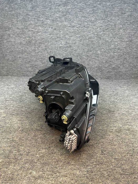 Far stanga full led matrix VOLKSWAGEN Tiguan 3