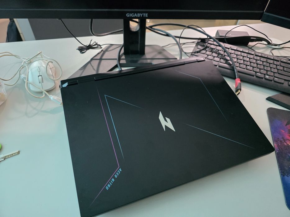 Acer Nitro 16 AN16-41-R6L1