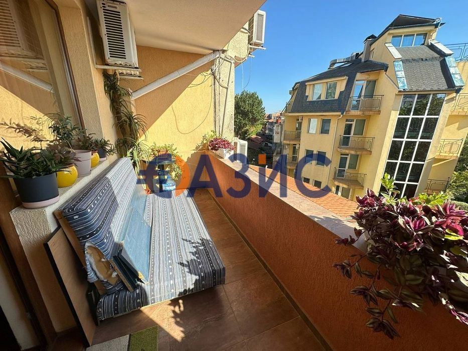 Продава се Двустаен апартамент в Свети Влас - 88 кв.м за 750 €/кв.м - Снимка #12