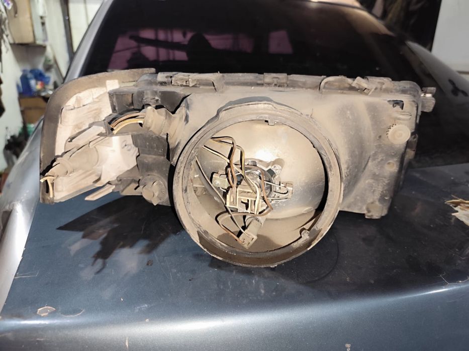 Фары передние ауди 80 б3