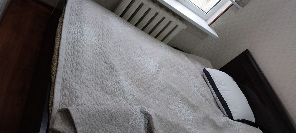 Продам 2-х спальную кровать