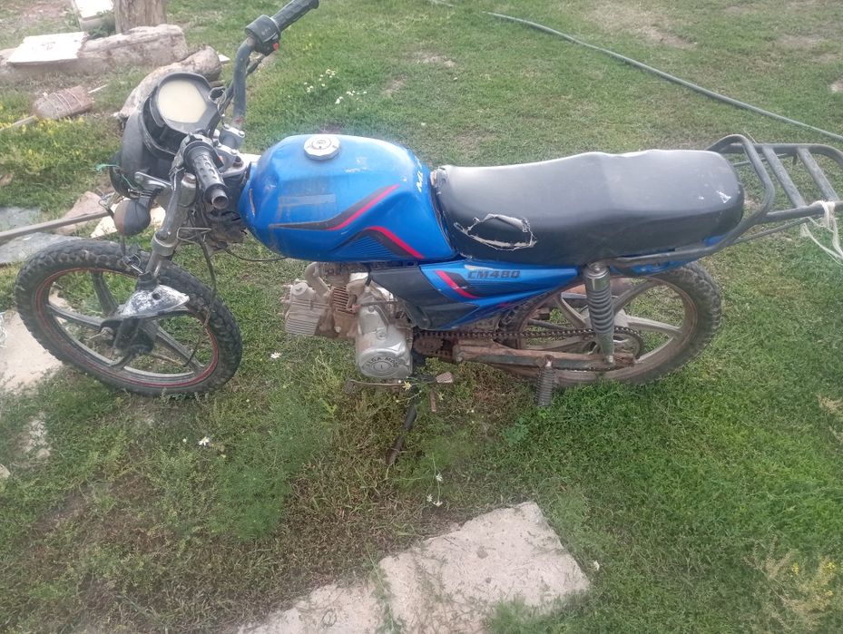 Продам мотоцикл нужен ремонт двигателя