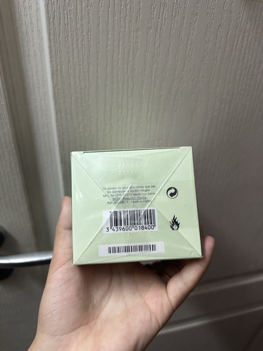 Aura mugler eau de parfum