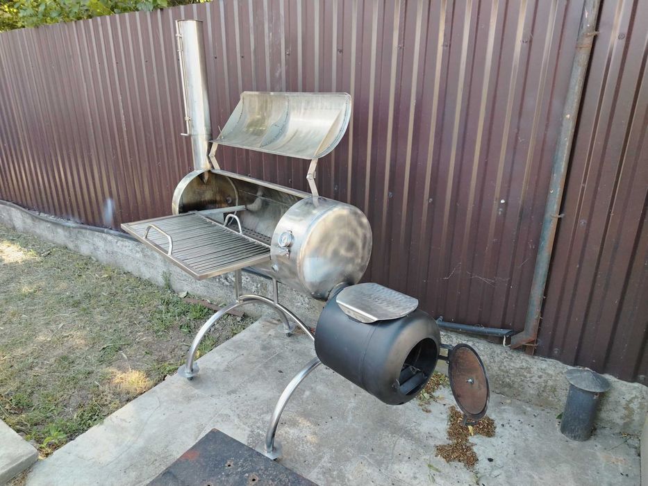 Gratar tip smoker din inox alimentar