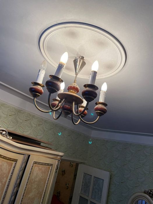 Люстры. Срочно. Не дорого