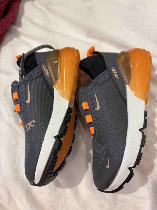 Nike air marime 24