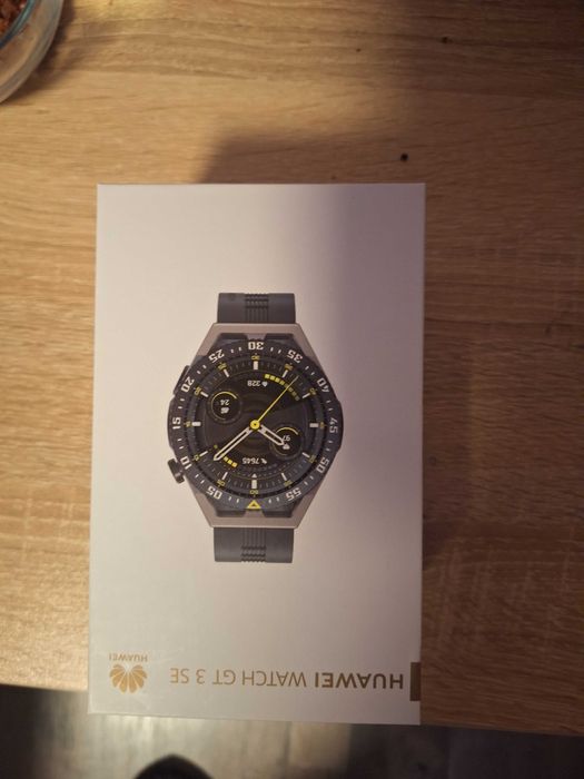 Часовник HUAWEI GT 3 SE