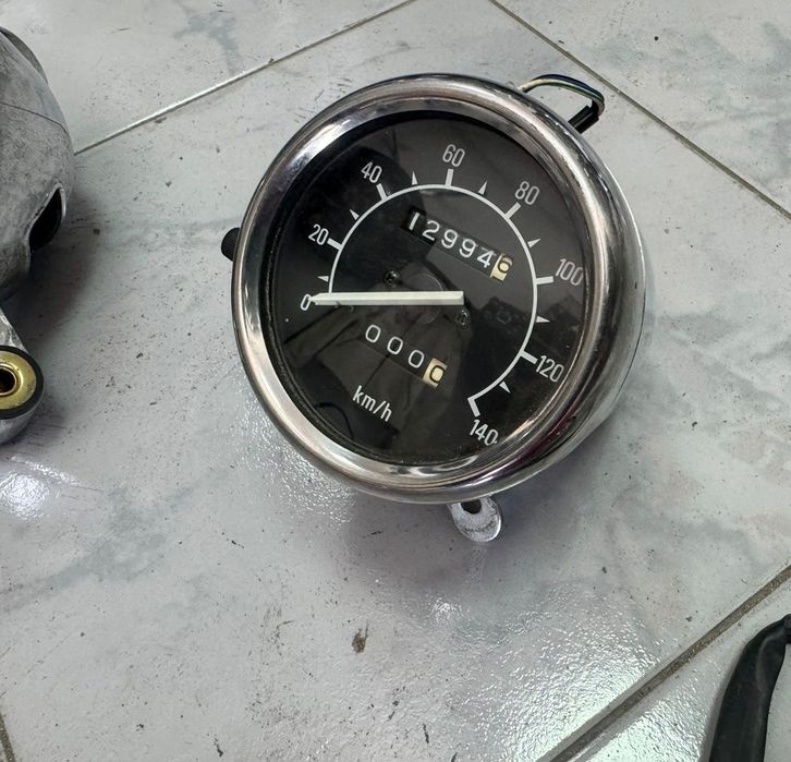 Yamaha XV Virago 125 / 250 / 535 оригинални части - фар, табло и др.