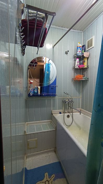 4 xonalik kvartira sotiladi