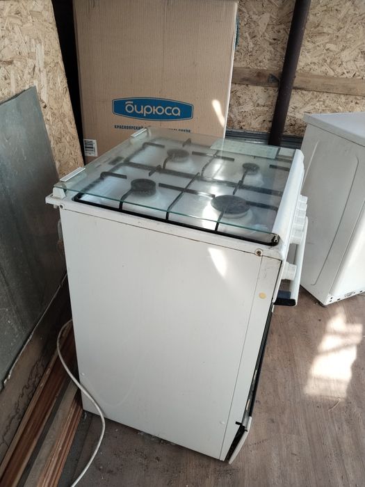 Газ плита с электро духовкой