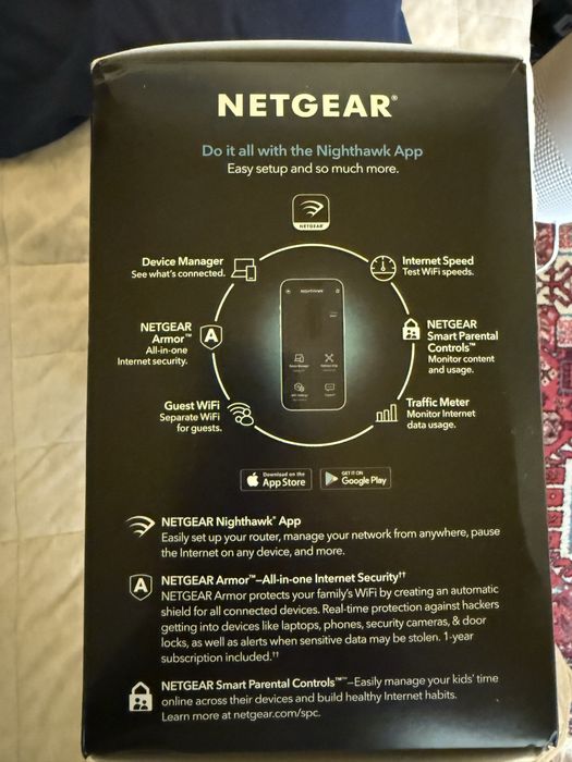 Vând router WiFi 7  Netgear RS700