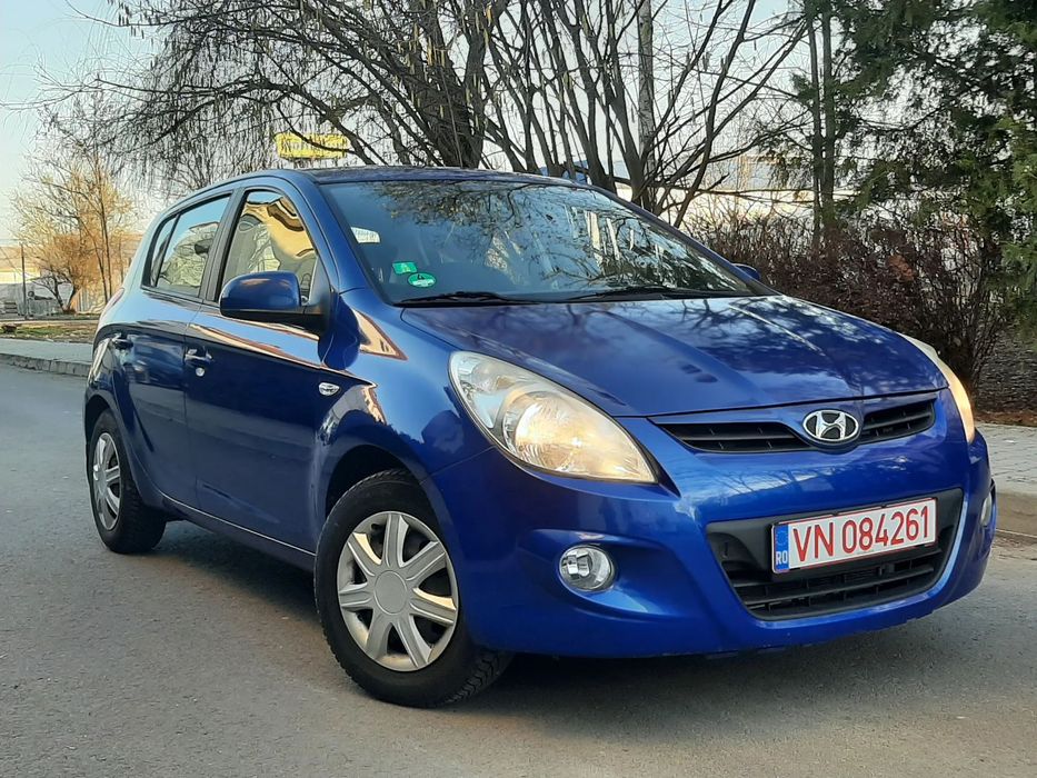 Hyundai i20 Hyundai I 20-Motor 1248 cc, Model2012