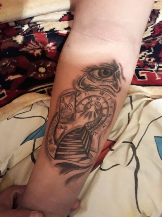 Execut tatuaje  profesionale