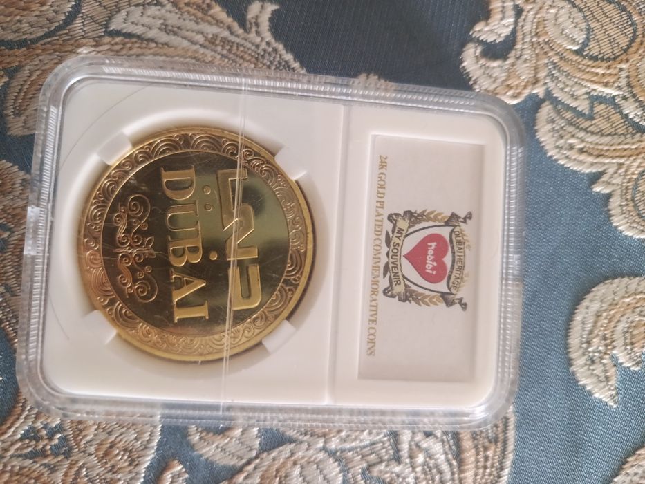 Продам монету  сувенирную