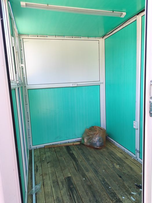 Продам киоск новый 2*1.5м