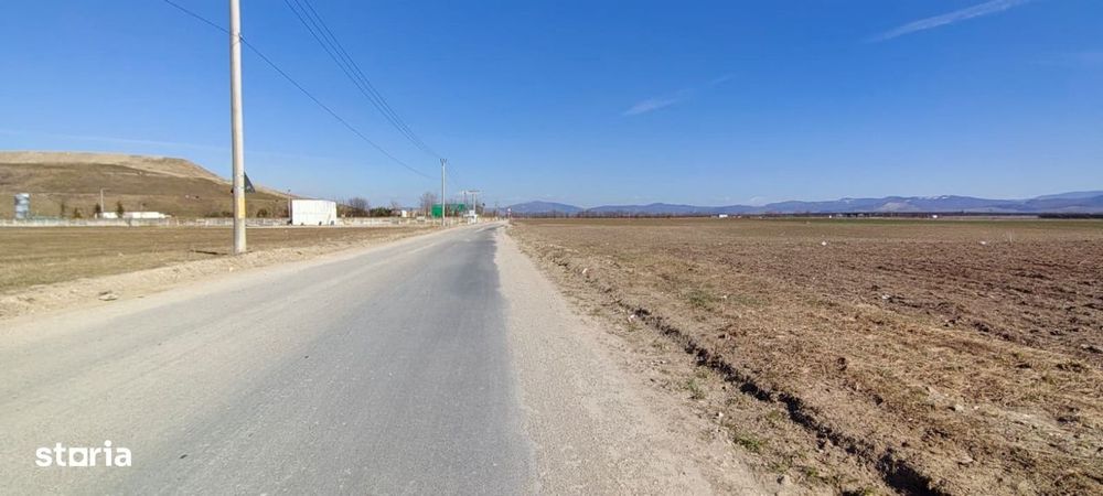 Teren industrial la drum asfaltat - langa Ocolitoarea Municipala