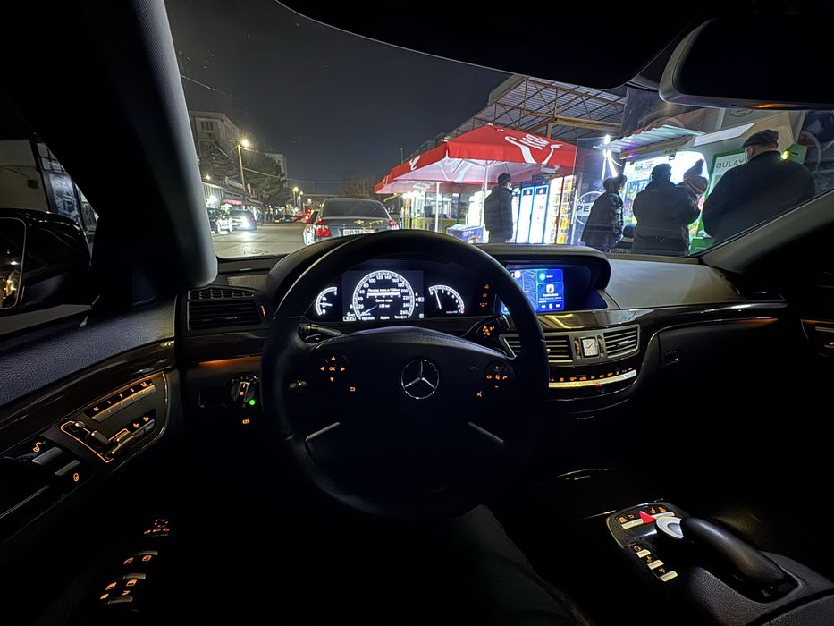 Mercedes Benz W221 S450 4matic