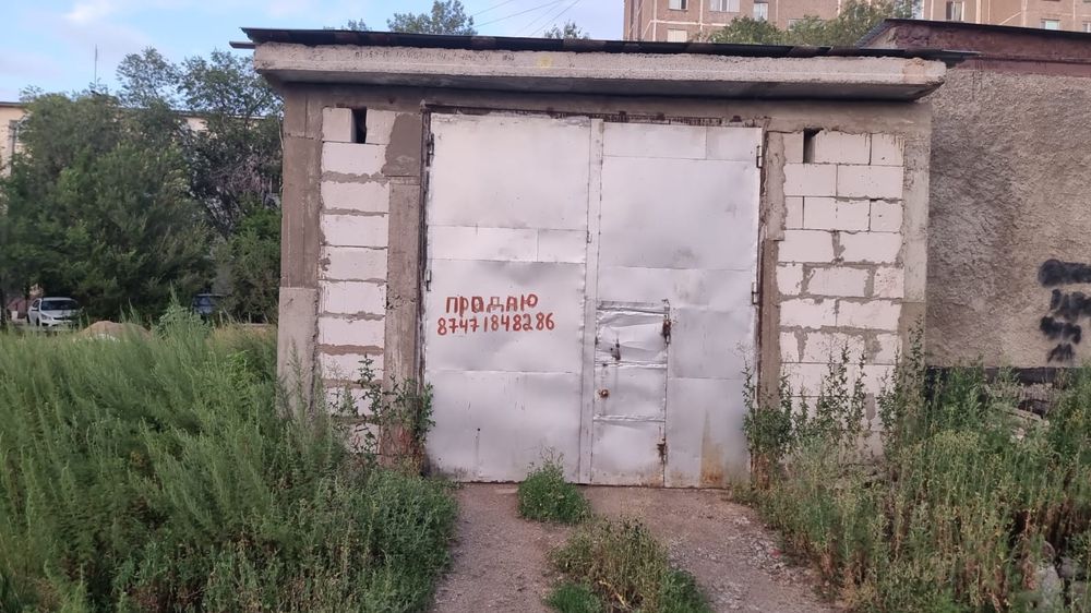 Гараж 3-местный..
