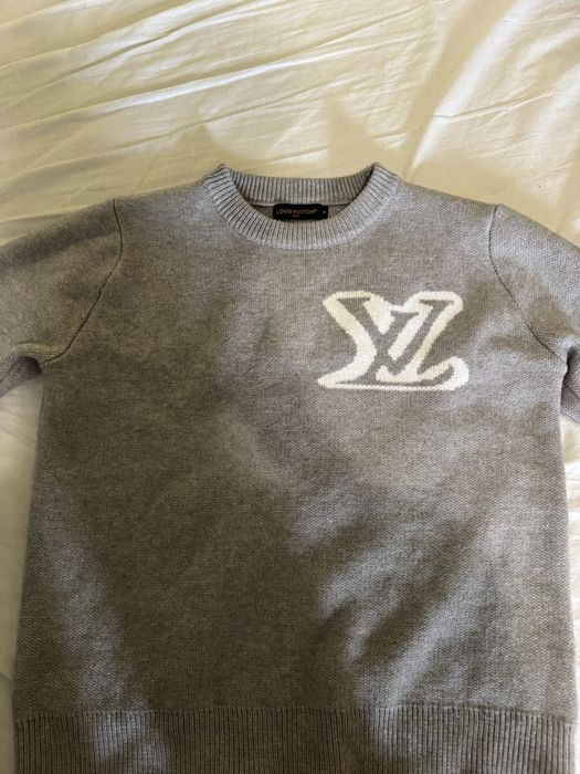 Lv louis vuitton пуловер