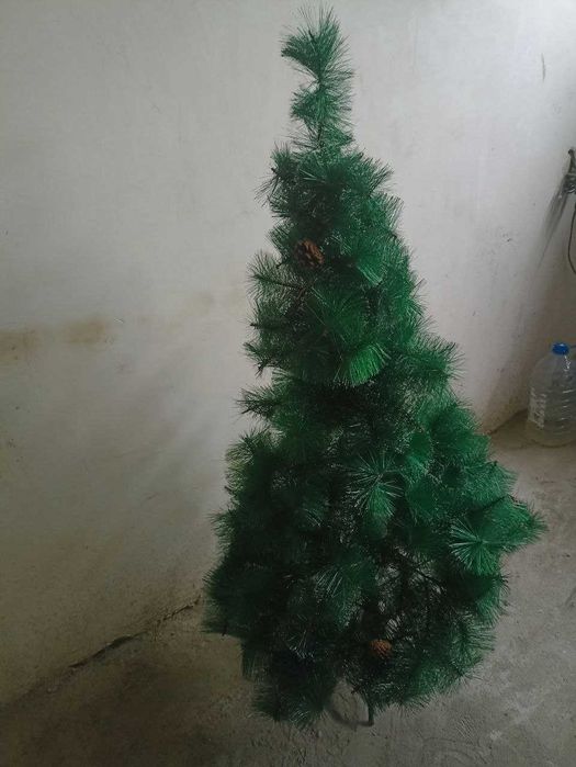 Елка искуственная 1,5 метр