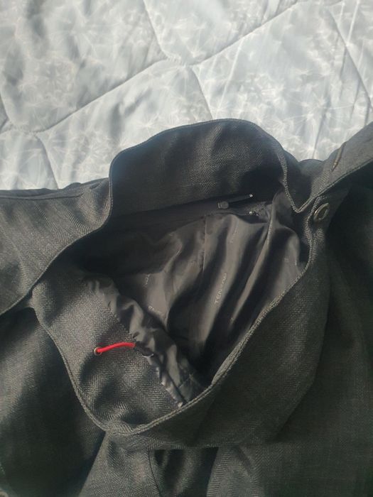 Pardisiu jaketa Tenson