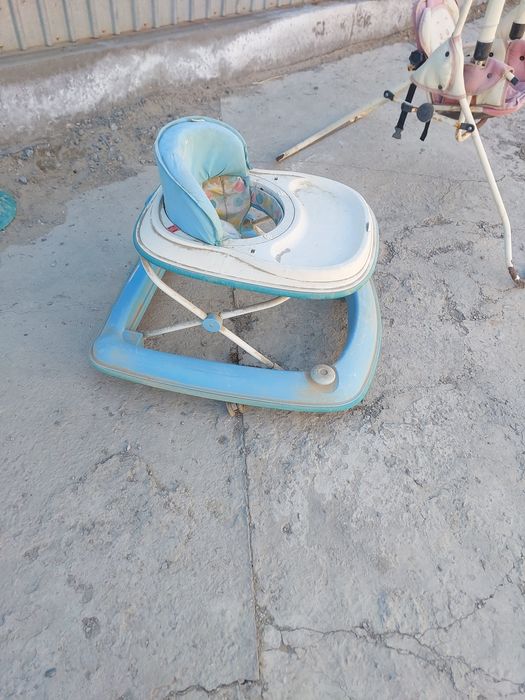 Ходунок и качеля