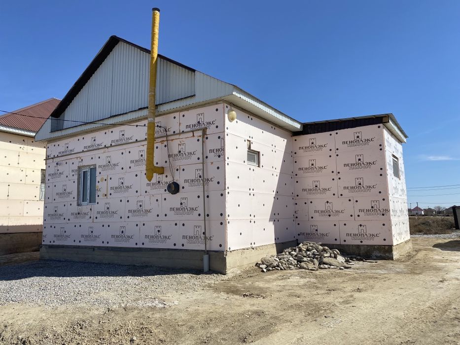 Бәйтерек 1 де үй сатылады