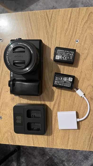 Sony A6400 в отличном состояний