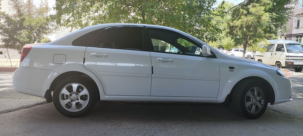 Gentra 2014 2 позиция механика, метан газ