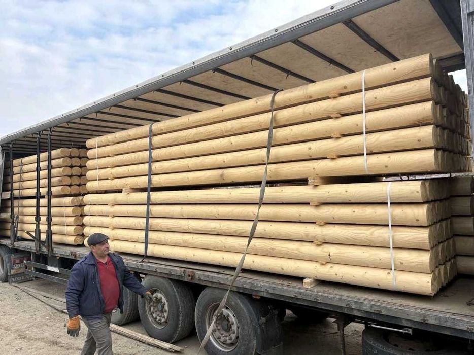 Buștian lemn calibrat de cabane de molid