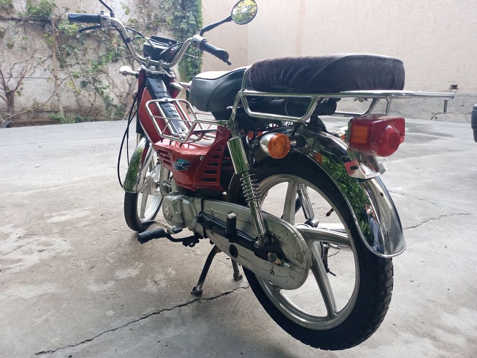 Лифан . Бензинли скутер