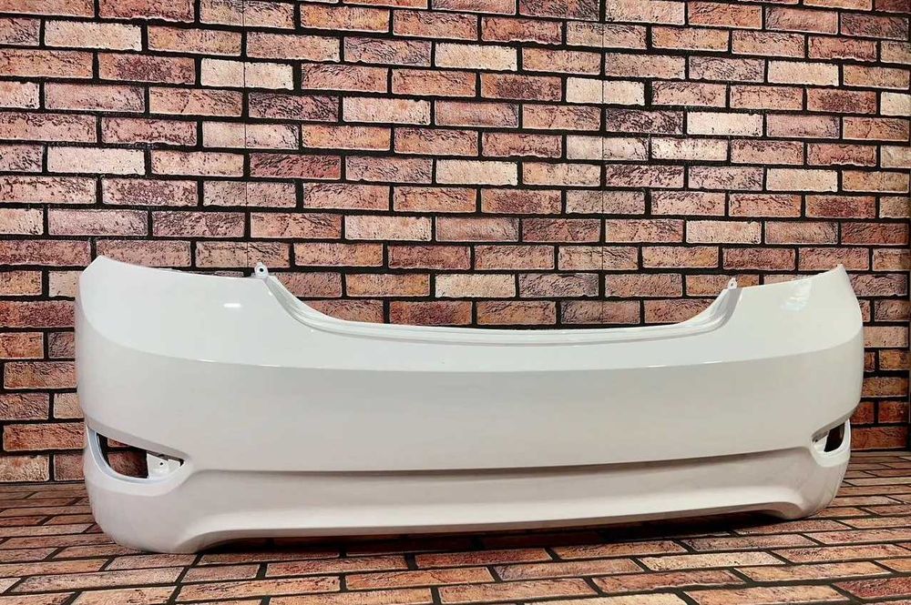 Бампер задний белый Accent/Solaris 10-14