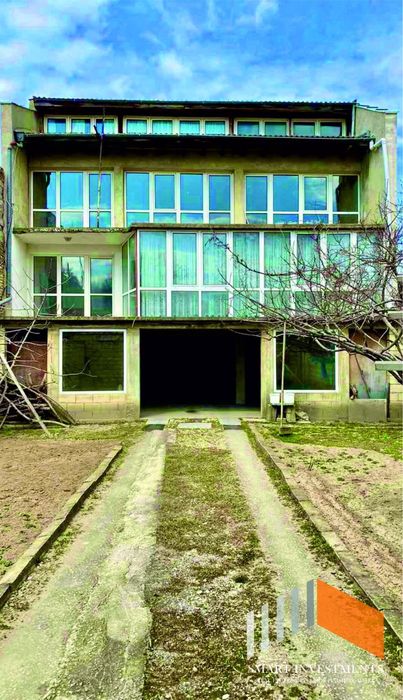 Паркоместа под наем  / Колхозен пазар