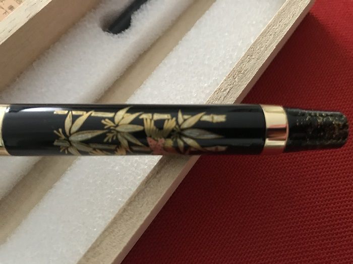 Японска писалка нова в кутия сертификат