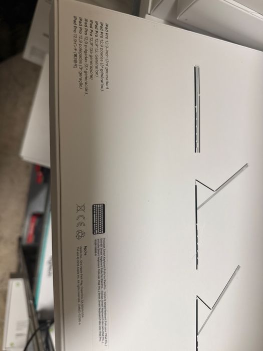 Husa apple ipad pro 12.9 smart keyboard folio nou original