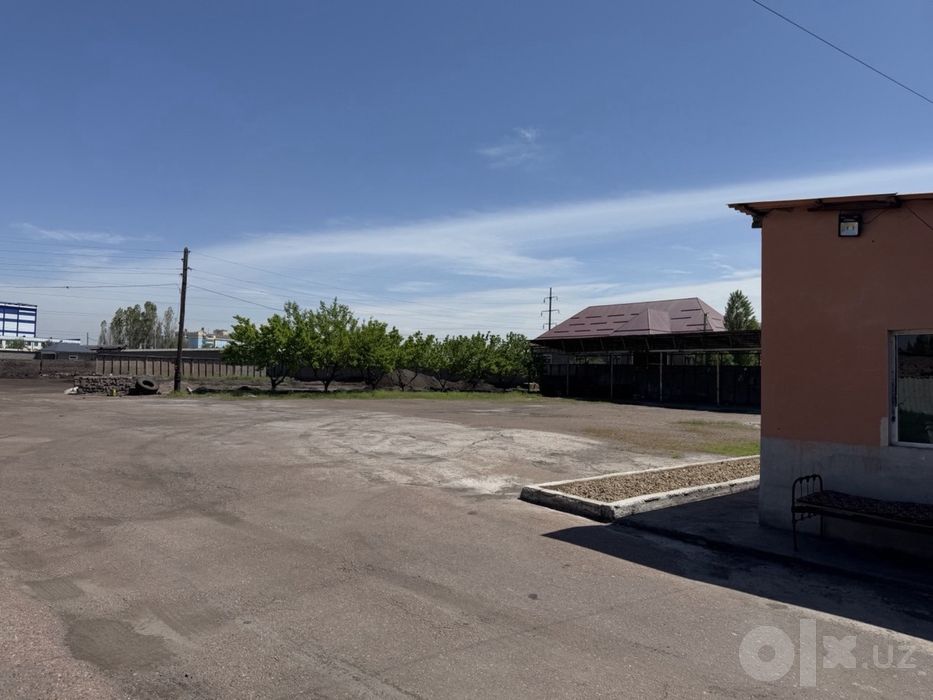 Ohangaronda 67 sotixli baza arenda:Sklad 500m2+naves 300m2+ochiq hudud