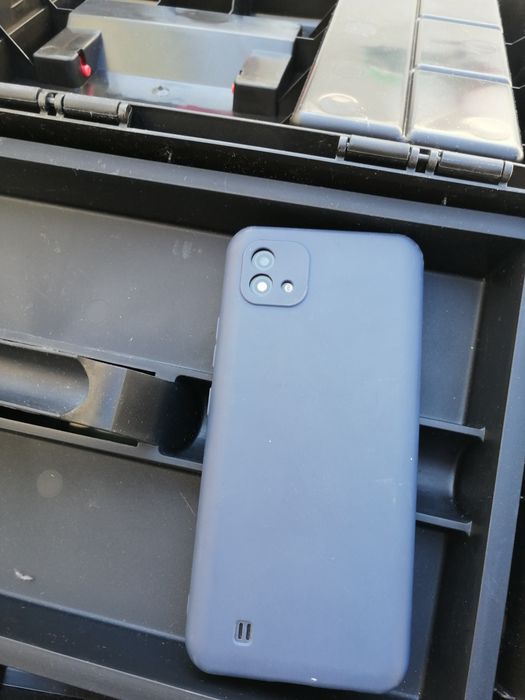 Realme c 11 srochni sotiladi