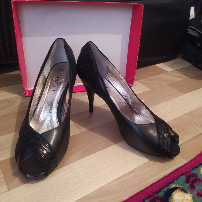 Женский кожаные туфли