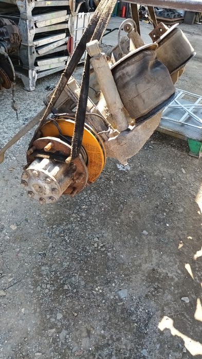 Punte spate completa mercedes atego 1223