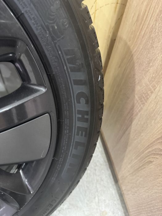 Li запасное колесо