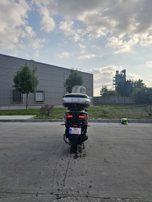 Piaggio MP3 300IE BUSINESS Categoria B