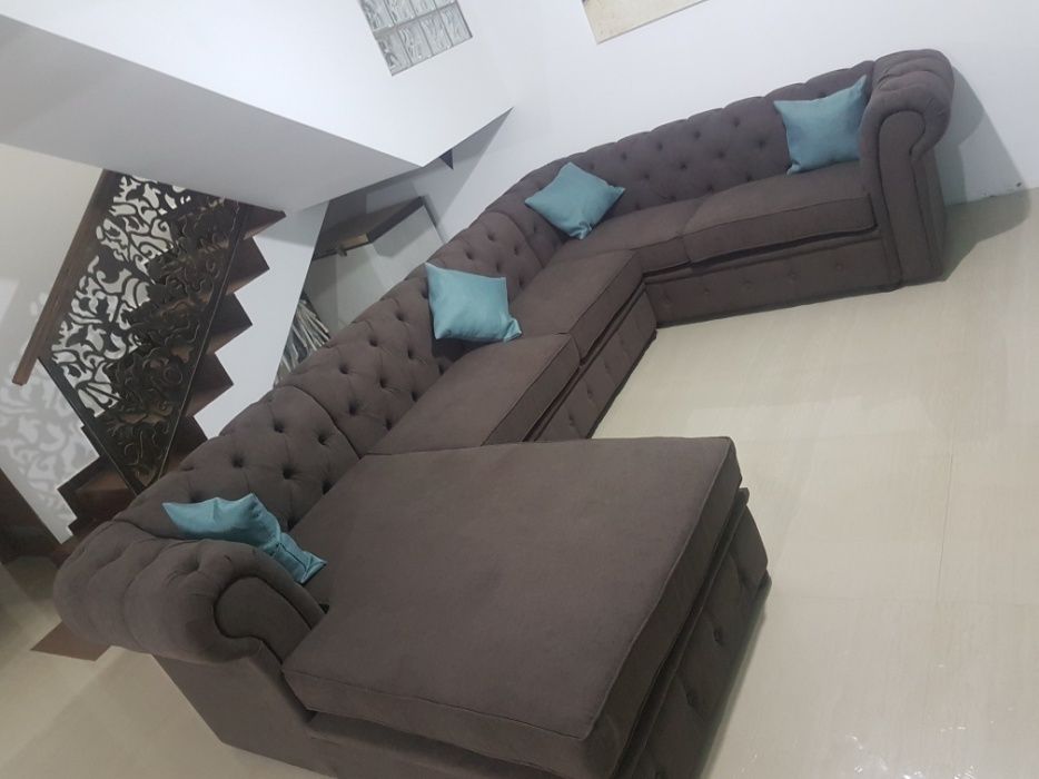 Canapea coltar model chesterfield