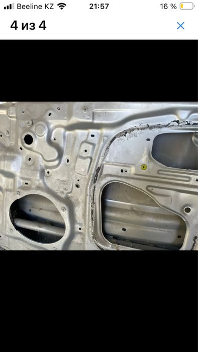 Правая дверь тойта 4раннер 2005г