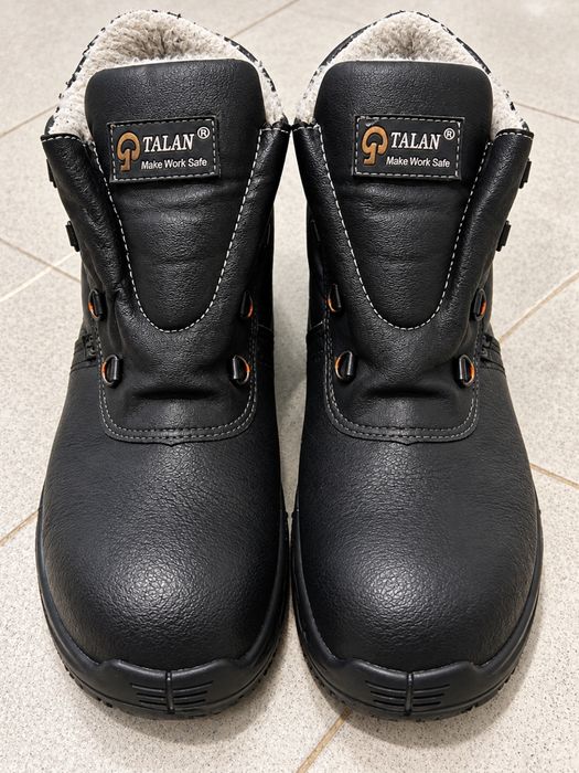 Продам зимние рабочие ботинки TALAN