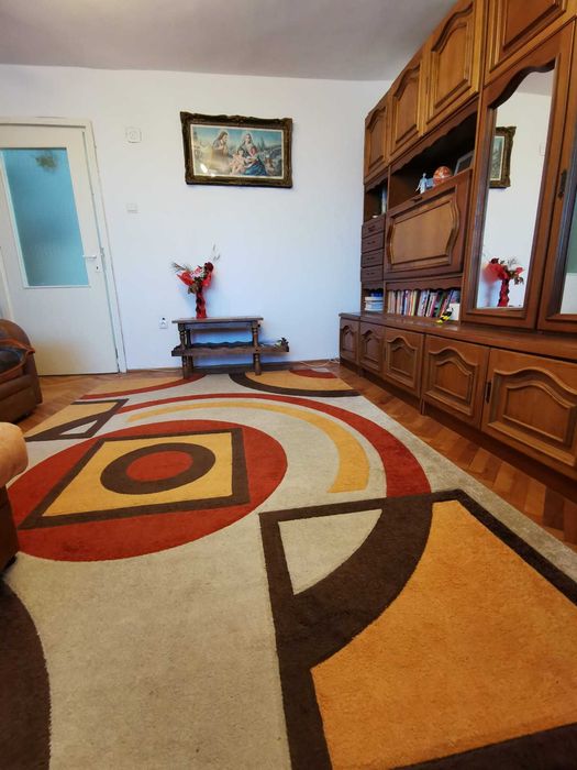 Apartament 3 camere si bucatarie 66 mp Tasnad, Satu-Mare