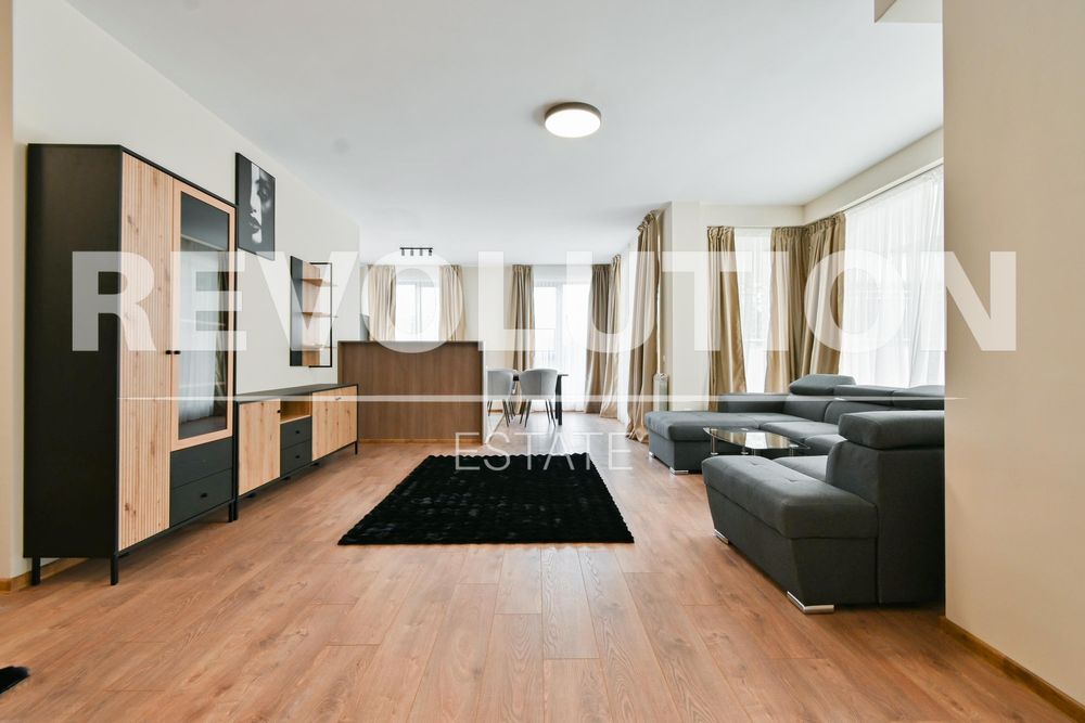 Четиристаен апартамент с ДВОЕН ГАРАЖ в  ж.к. Драгалевци.