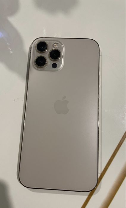 Продам Айфон 12 Про Макс