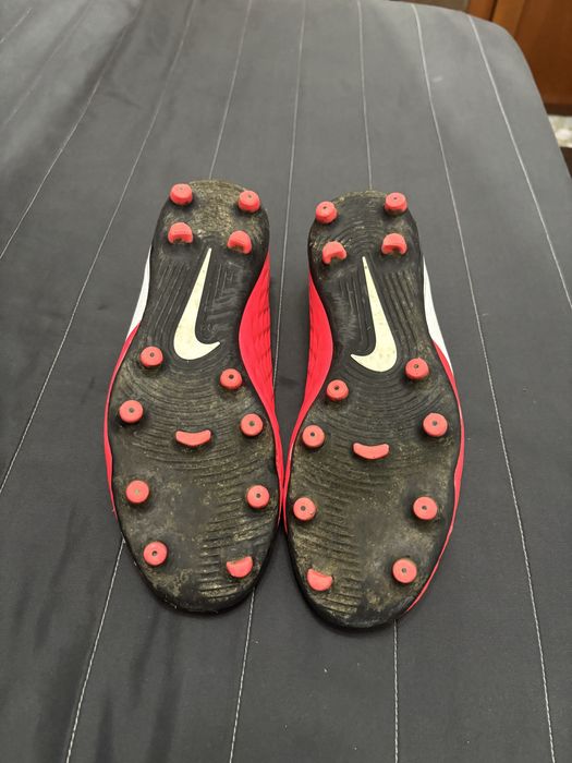 Ghete de fotbal  nike