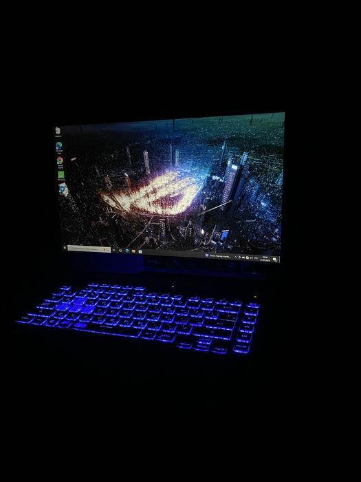 ASU’s rogSTRIX игровой ноутбук