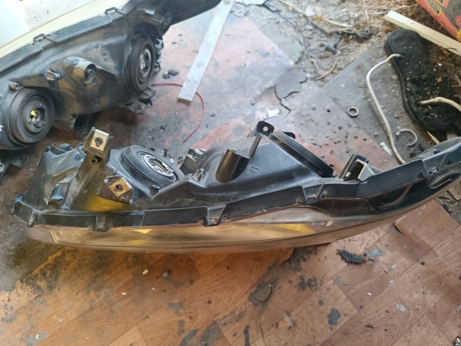 Продам фары Хонда